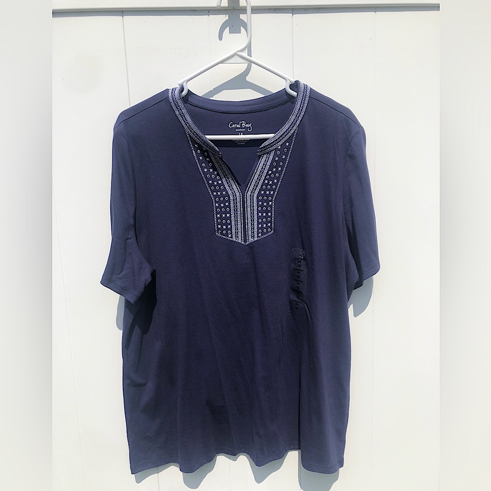 Coral Bay Woman Notched Neckline Tee